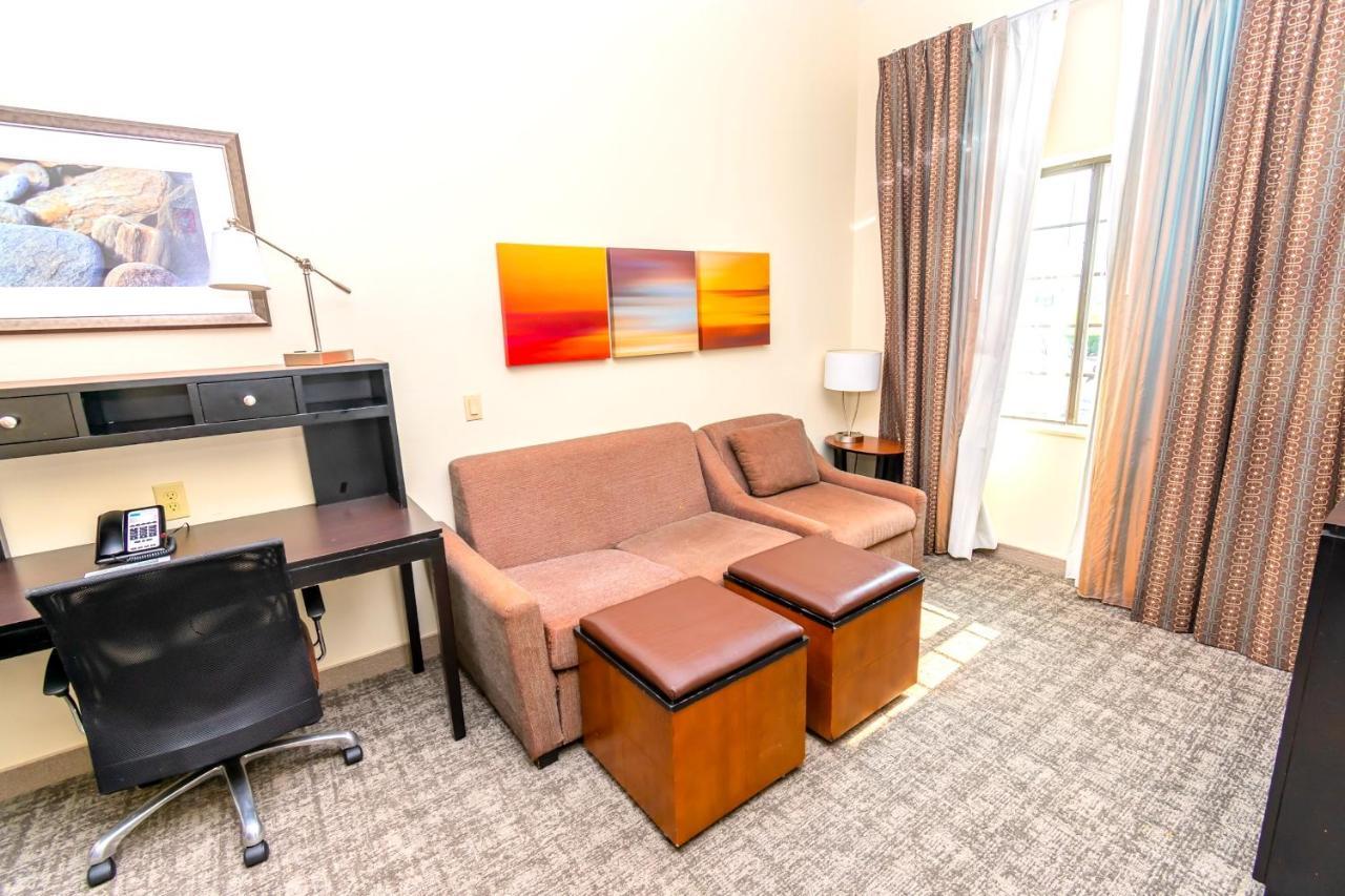 Staybridge Suites Houston - Iah Airport By Ihg Aldine Room photo