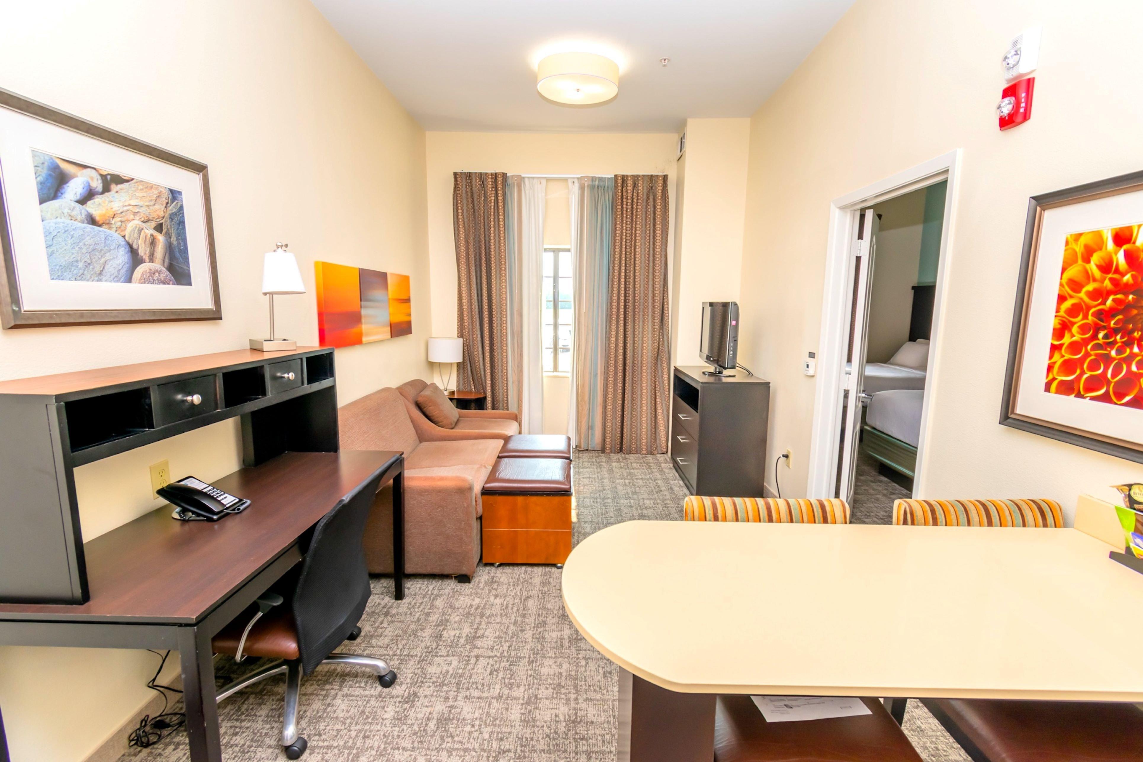 Staybridge Suites Houston - Iah Airport By Ihg Aldine Exterior photo