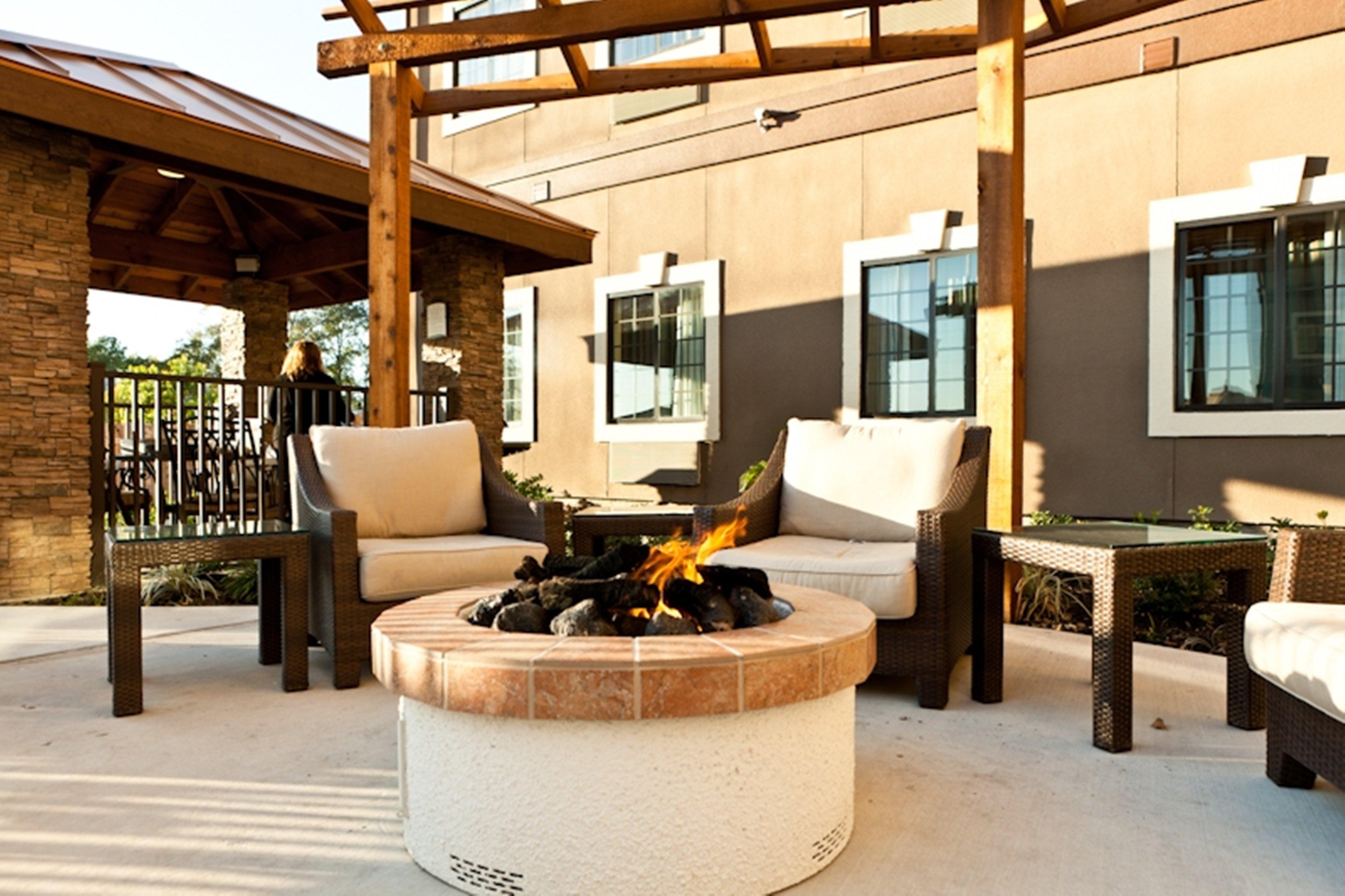 Staybridge Suites Houston - Iah Airport By Ihg Aldine Exterior photo